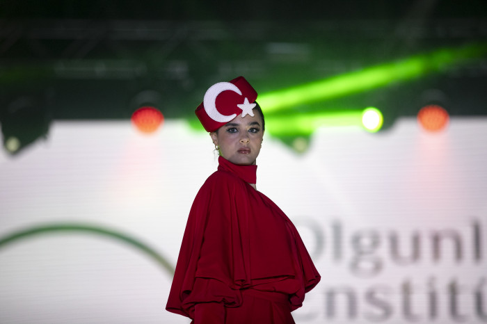  Tarsus sokakları festival coşkusuna ev sahipliği yaptı