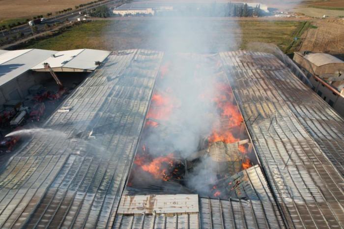 Kahramanmaraş’ta pamuk deposunda yangın