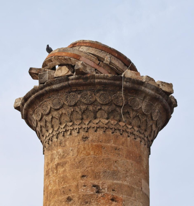 Depremde yıkılan tarihi mekanlar fotoğraflandı