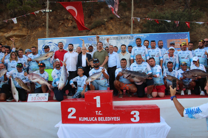 Balıkçıları en büyük balığın peşine takan yarışma sona erdi