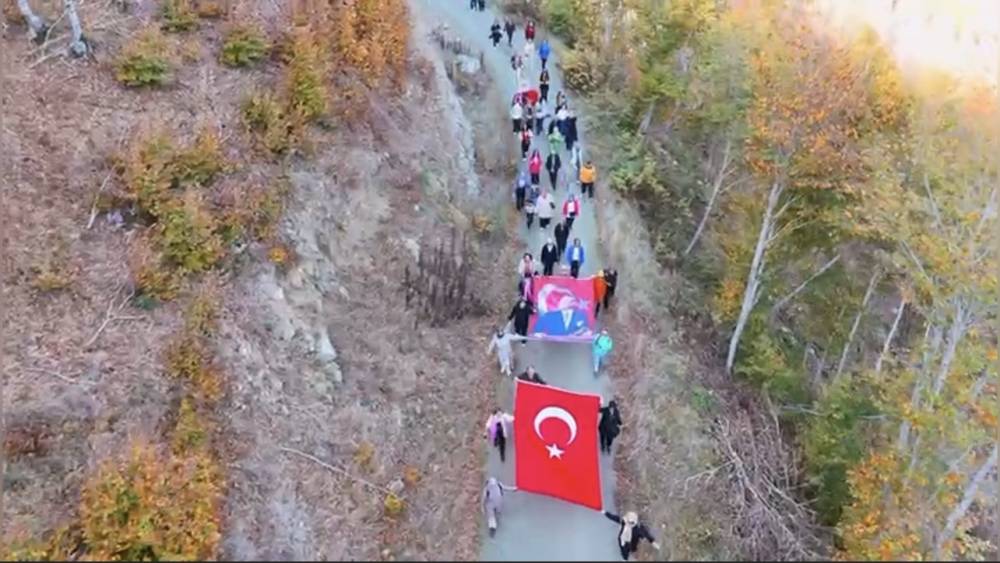 Osmaniye’de doğa severler Atatürk’ü yürüyüşle andı