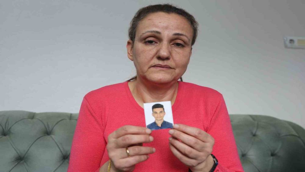 Birleşik Arap Emirlikleri&rsquo;nde mahkum edilen gen&ccedil; kaptanın annesi &rsquo;sesine hasret kaldım&rsquo; dediği evladından gelecek umutlu haberi bekliyor